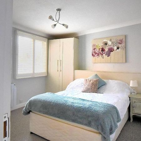 The Retreat Appartement Lyme Regis Buitenkant foto